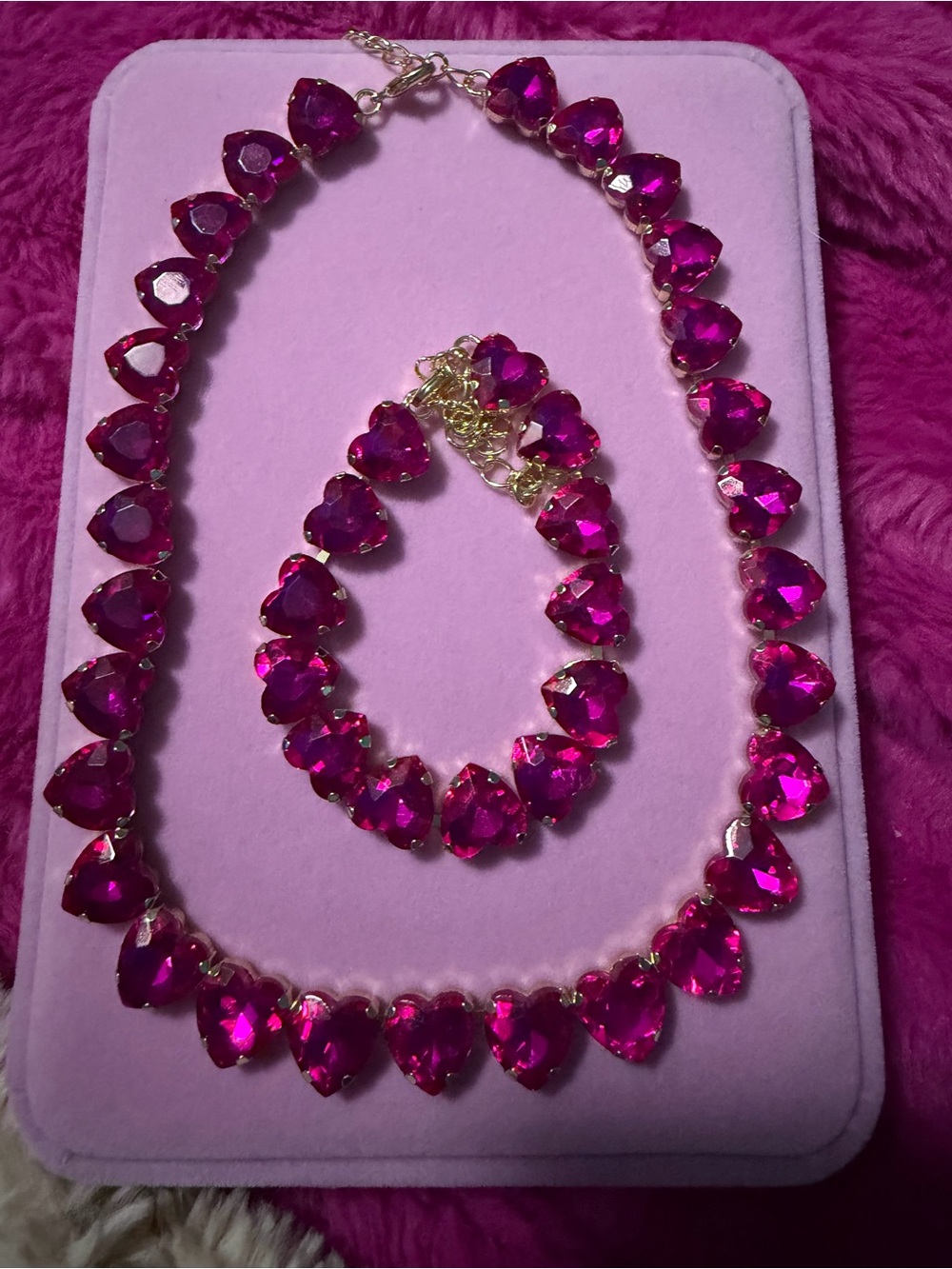 Feed Me Gems Fuchsia Necklace & Bracelet Set